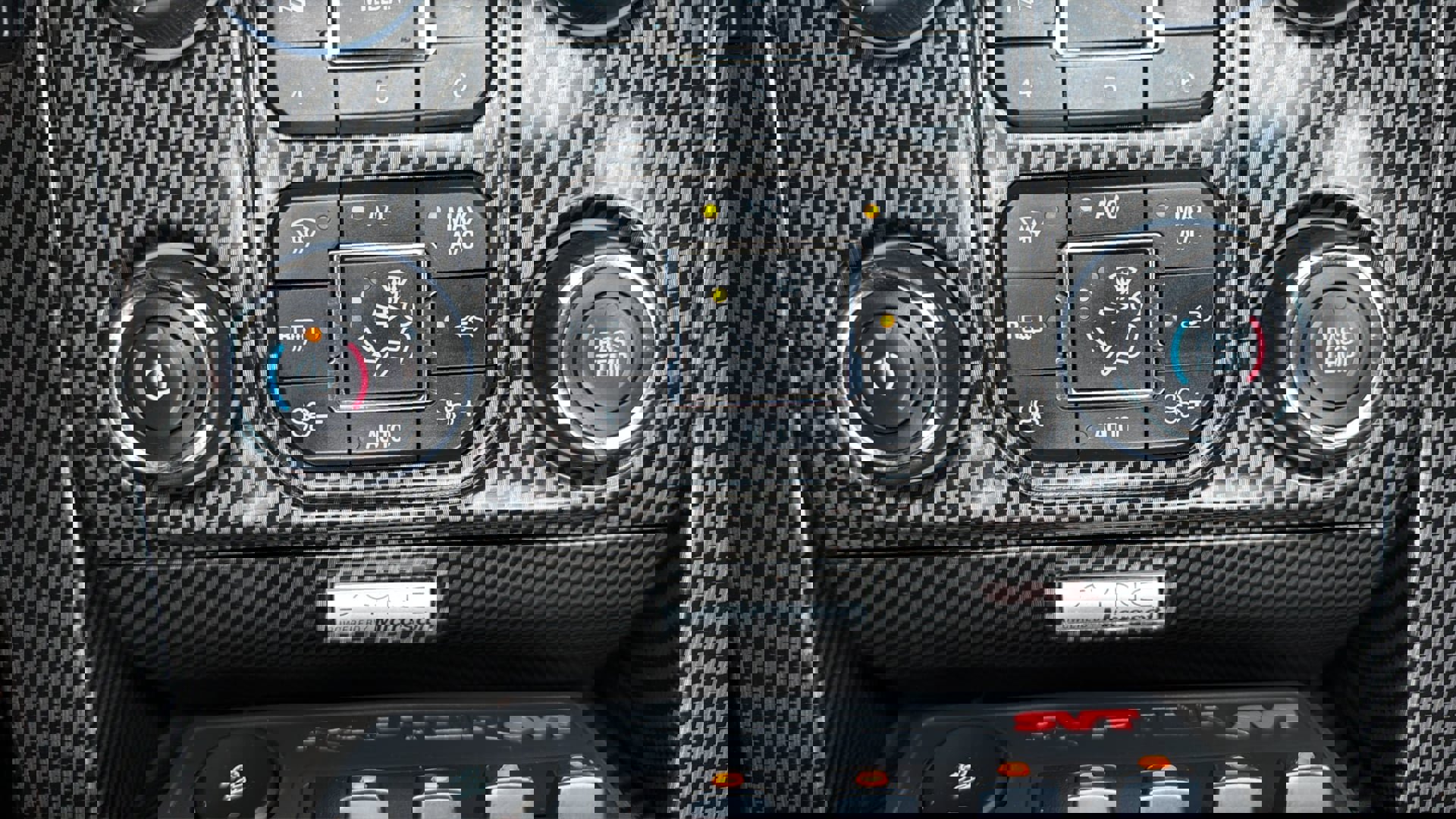 Used 2014 Ford F150 Raptor w/ Equipment Group 801A Luxury image 28