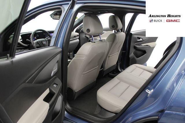 New 2025 Buick Envista Avenir FWD image 23
