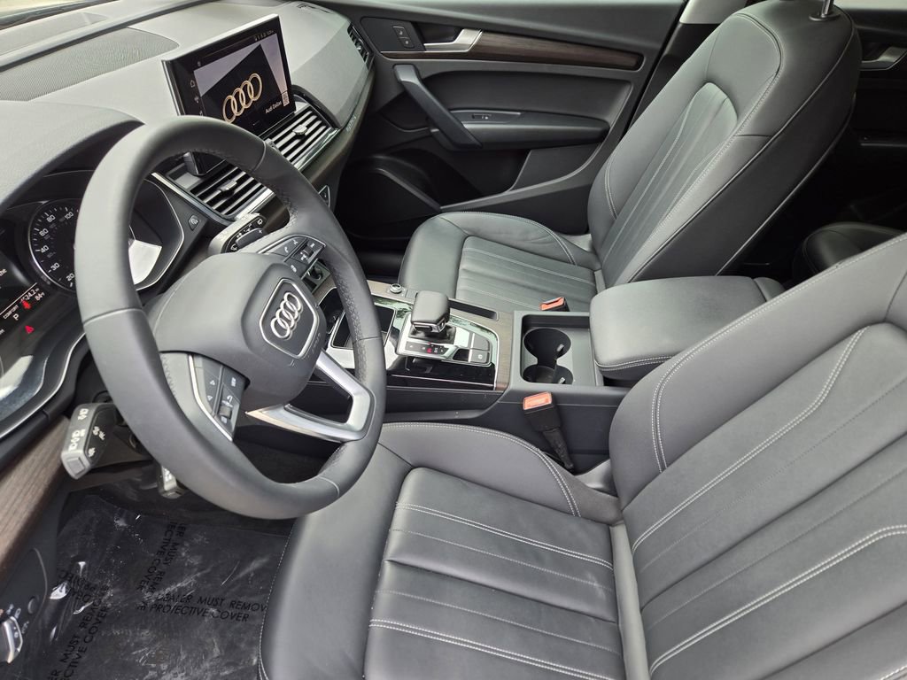 Certified 2023 Audi Q5 Premium w/ Convenience Package AWD/4WD image 17
