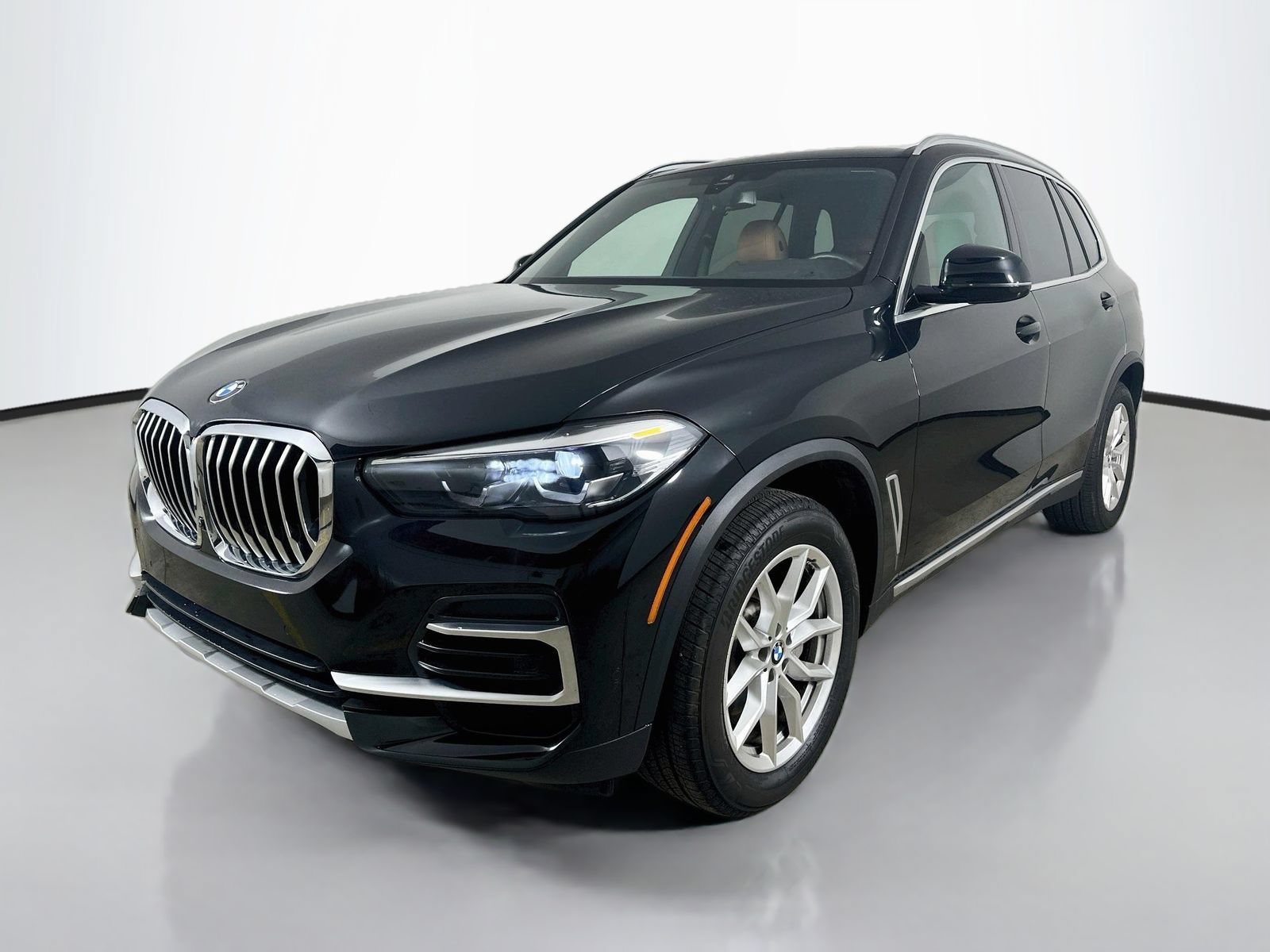 Used 2023 BMW X5 xDrive40i w/ Premium Package