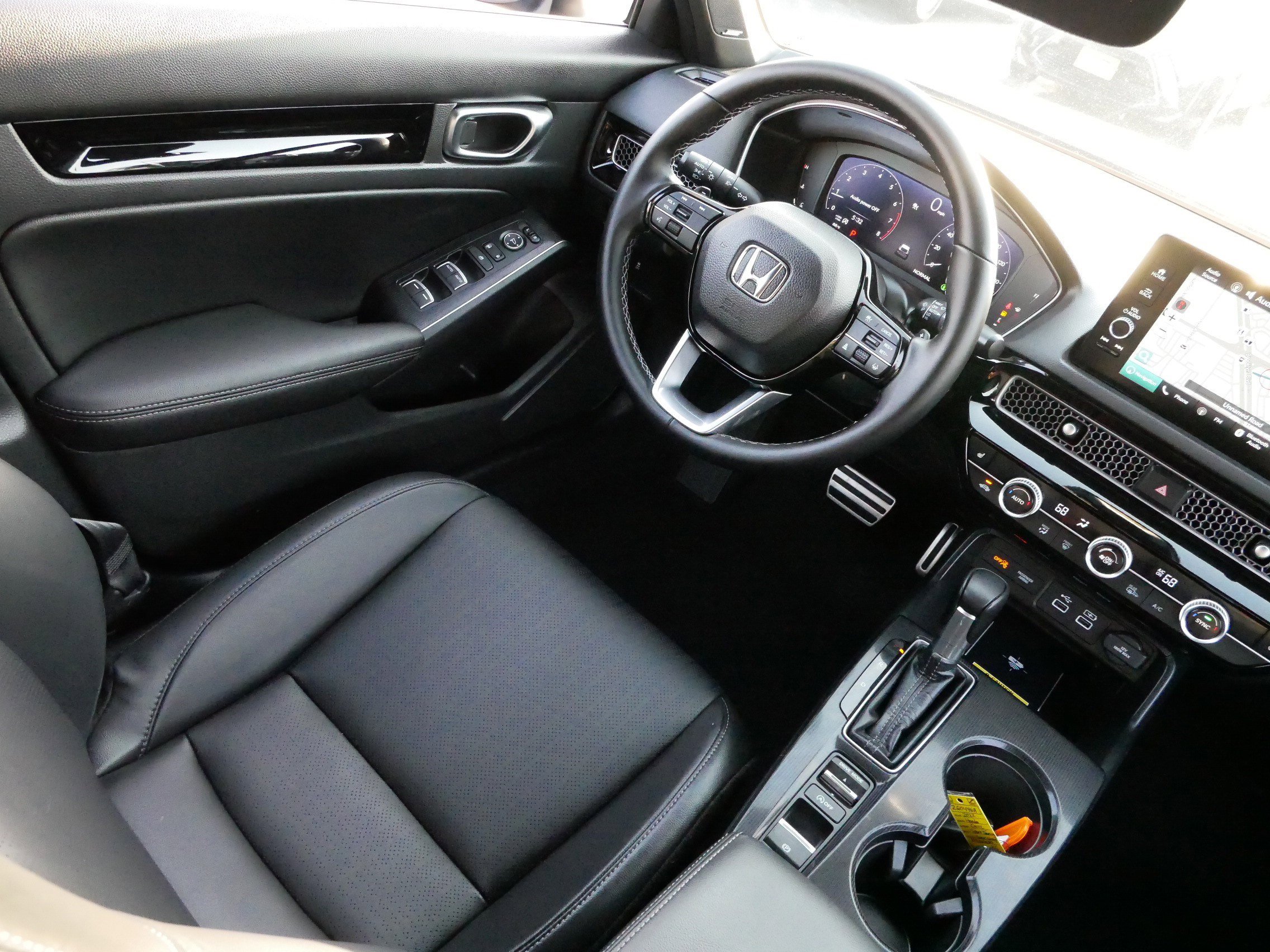 Used 2022 Honda Civic Sport Touring image 9