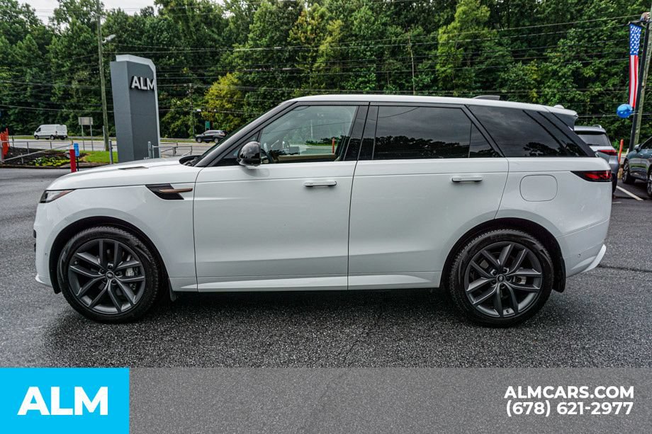 Used 2025 Land Rover Range Rover Sport Dynamic SE AWD/4WD image 6