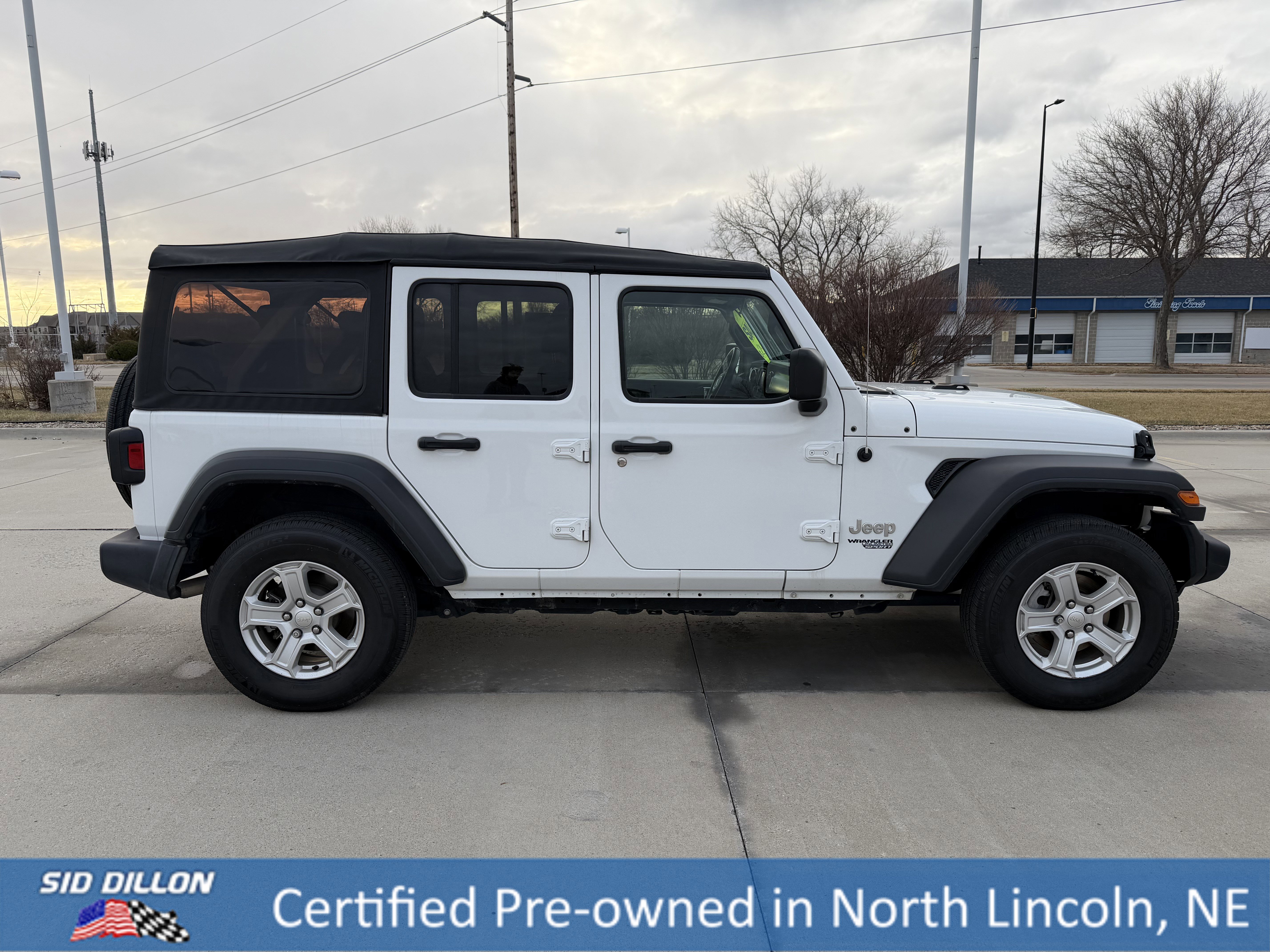 Used 2018 Jeep Wrangler Unlimited Sport S image 3