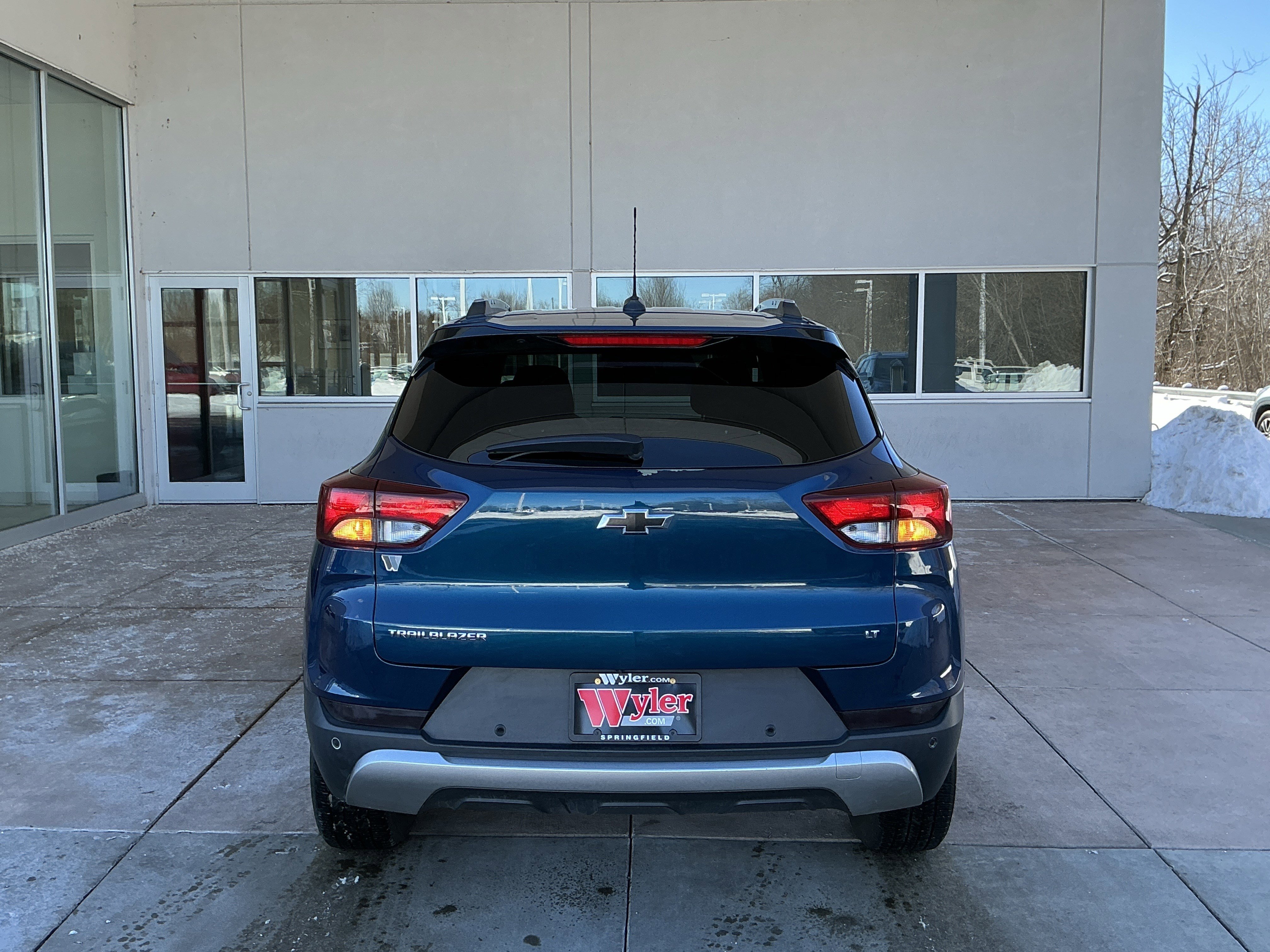 Used 2021 Chevrolet TrailBlazer LT w/ Convenience Package image 21