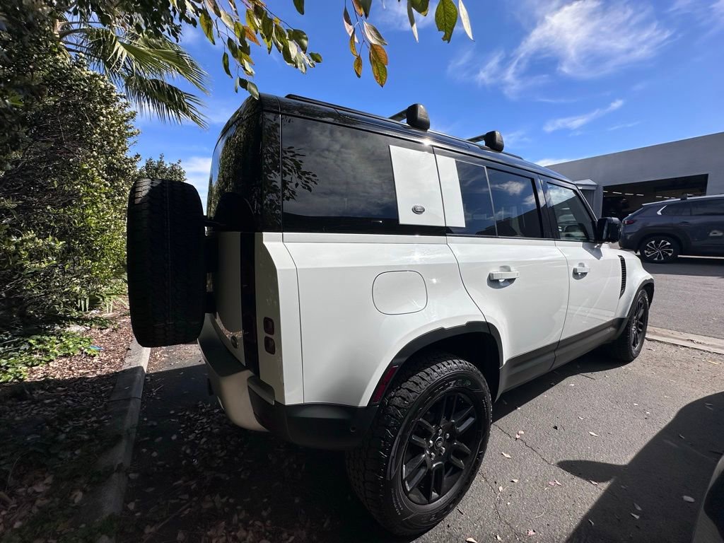 Used 2021 Land Rover Defender 110 S image 10