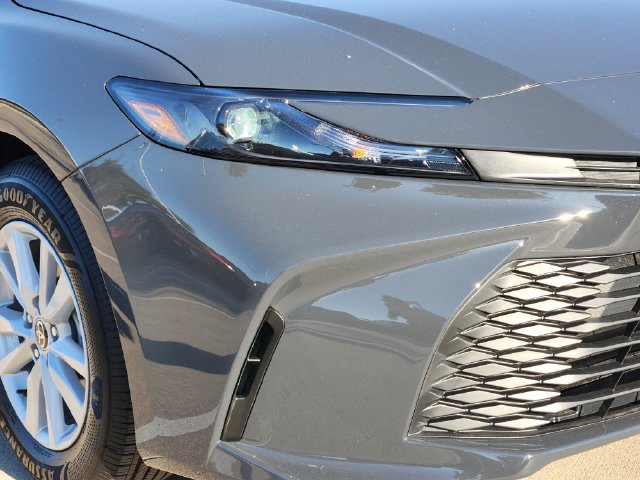 New 2026 Toyota Camry LE FWD image 7