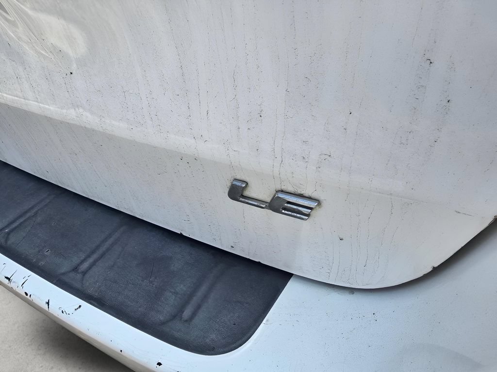 Used 2013 Toyota Sienna LE FWD image 18