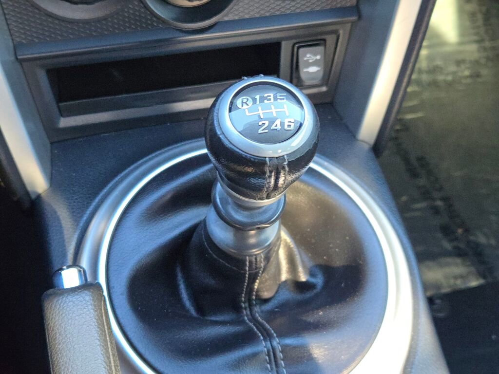 Used 2017 Toyota 86 image 19