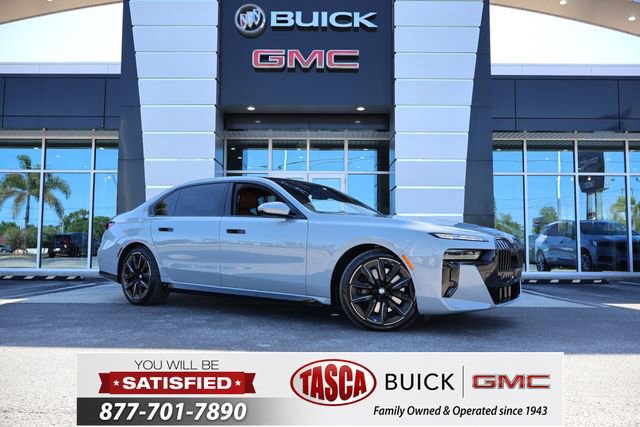Used 2024 BMW 760i xDrive w/ Executive Package AWD/4WD image 1