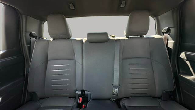 Used 2024 Toyota Tacoma TRD Off-Road AWD/4WD image 15