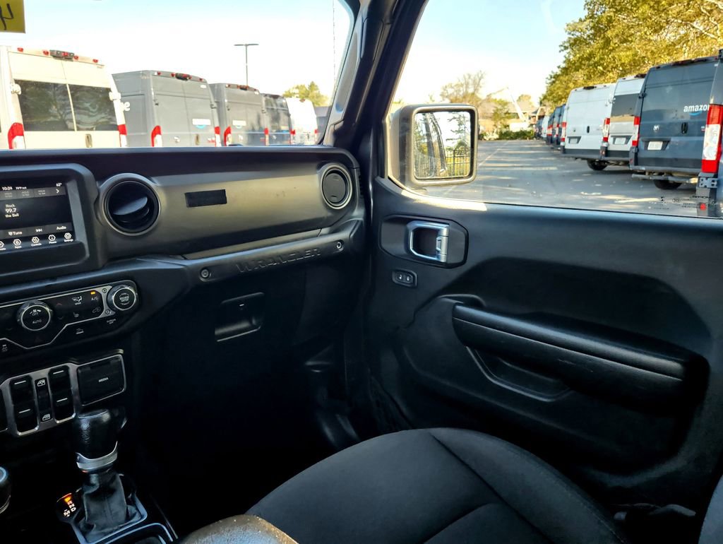 Used 2021 Jeep Wrangler Unlimited Sport image 27