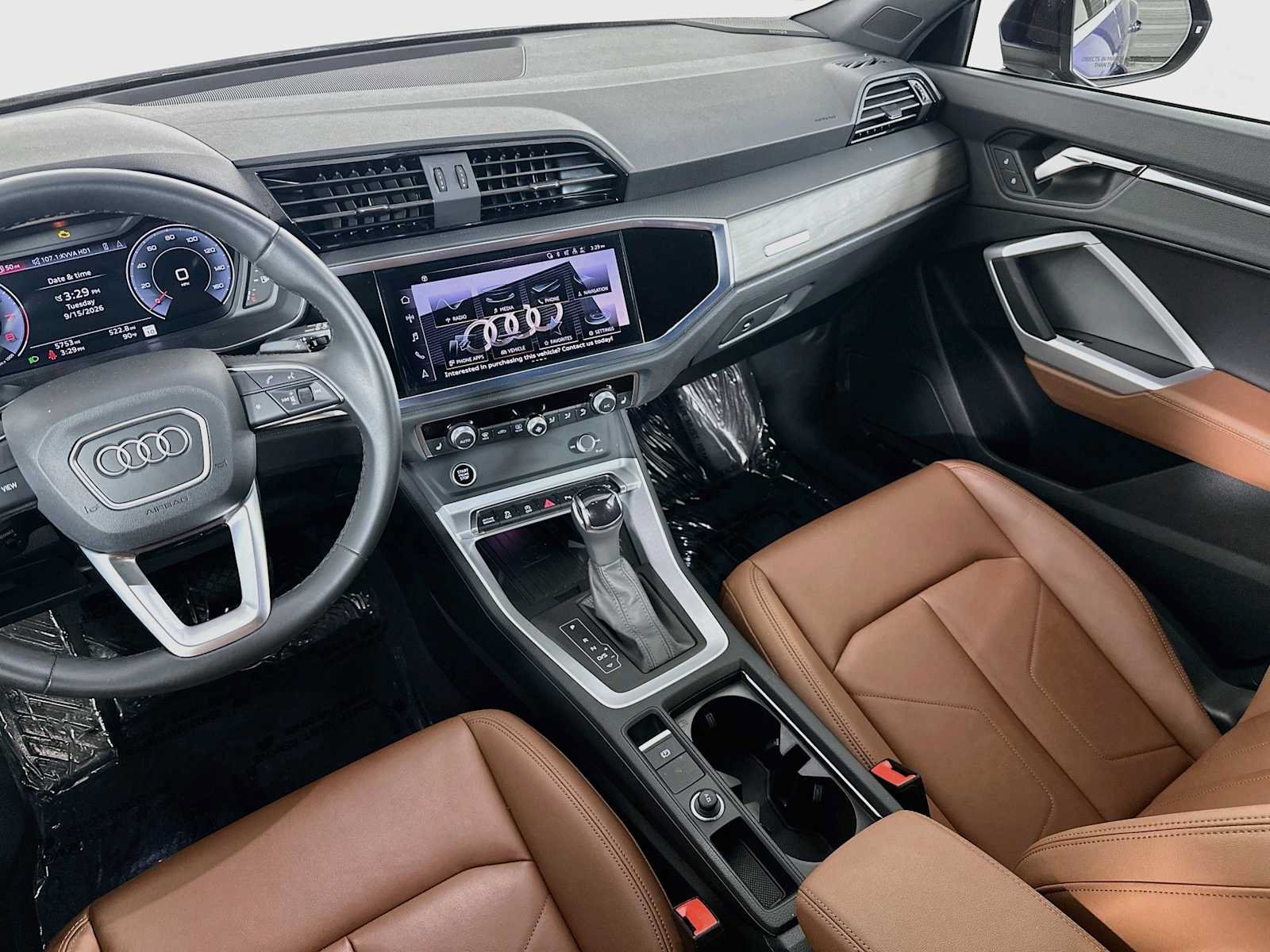 Certified 2025 Audi Q3 2.0T Premium Plus AWD/4WD image 22