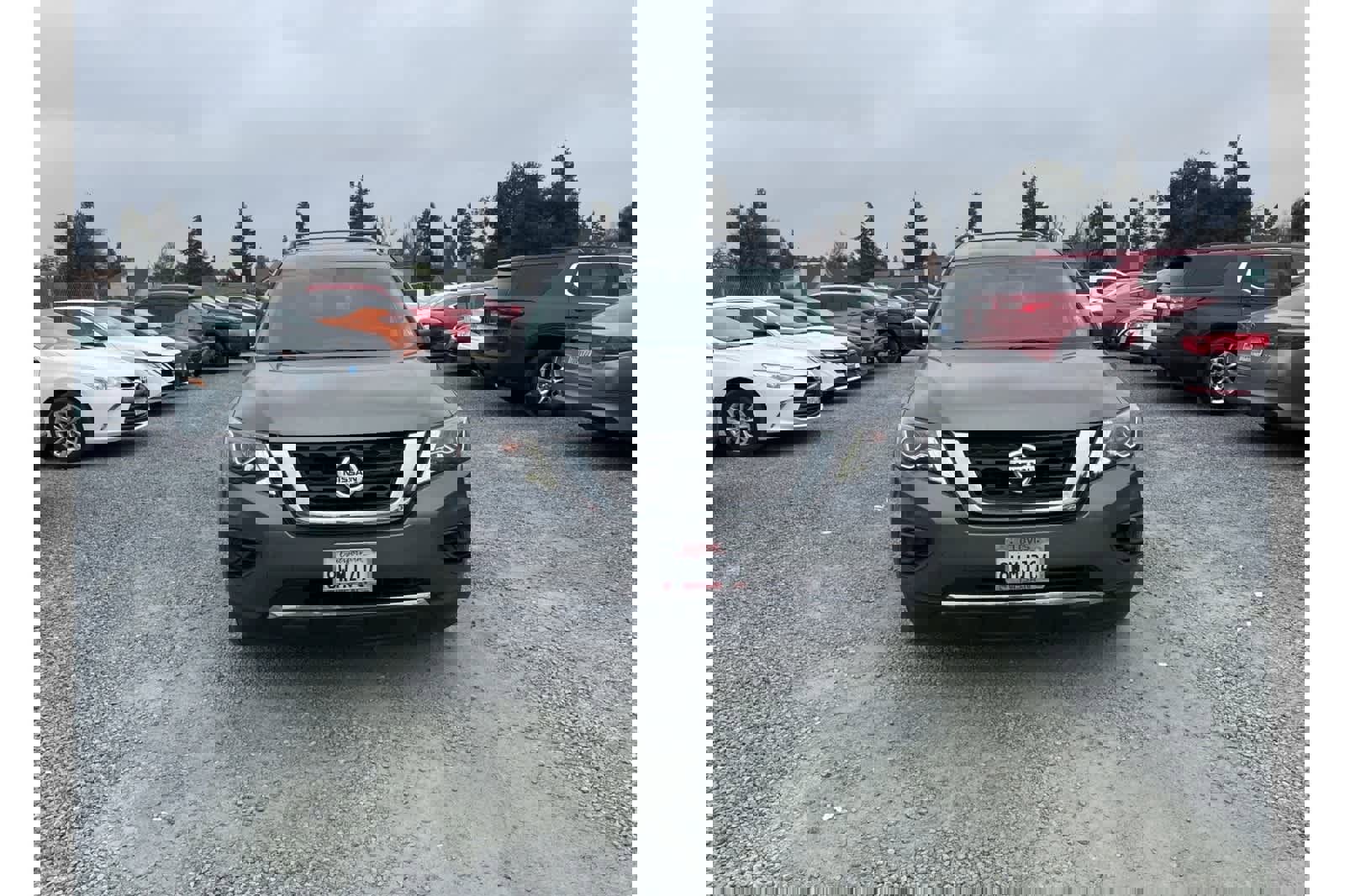 Used 2020 Nissan Pathfinder S image 11