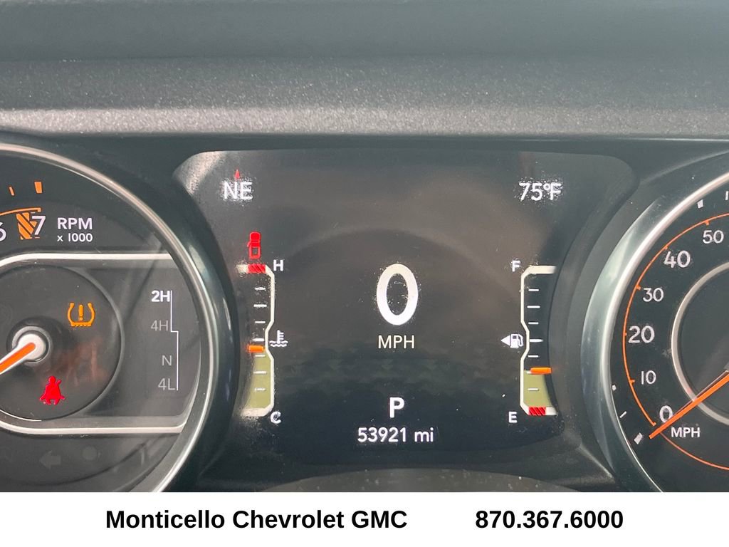 Used 2023 Jeep Gladiator Mojave w/ Cold Weather Group AWD/4WD image 15