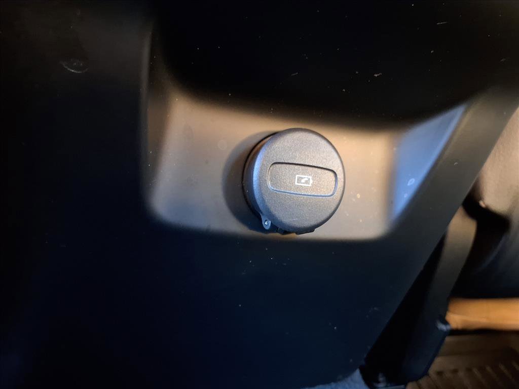 Used 2021 Volvo XC60 T5 Inscription w/ Advanced Package image 27