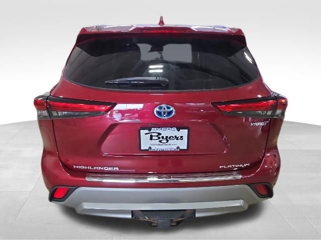 Used 2021 Toyota Highlander Platinum AWD/4WD image 4