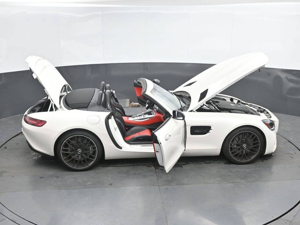 Used 2018 Mercedes-Benz AMG GT Roadster image 50