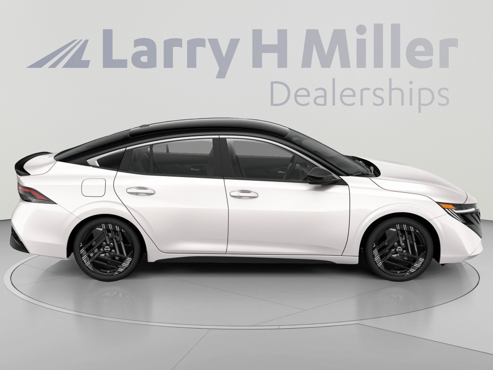 New 2027 Nissan Sentra SR FWD image 4