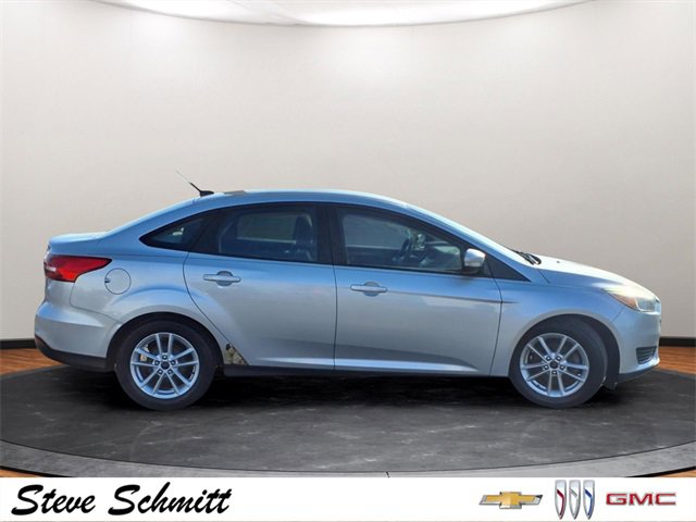 Used 2015 Ford Focus SE image 25