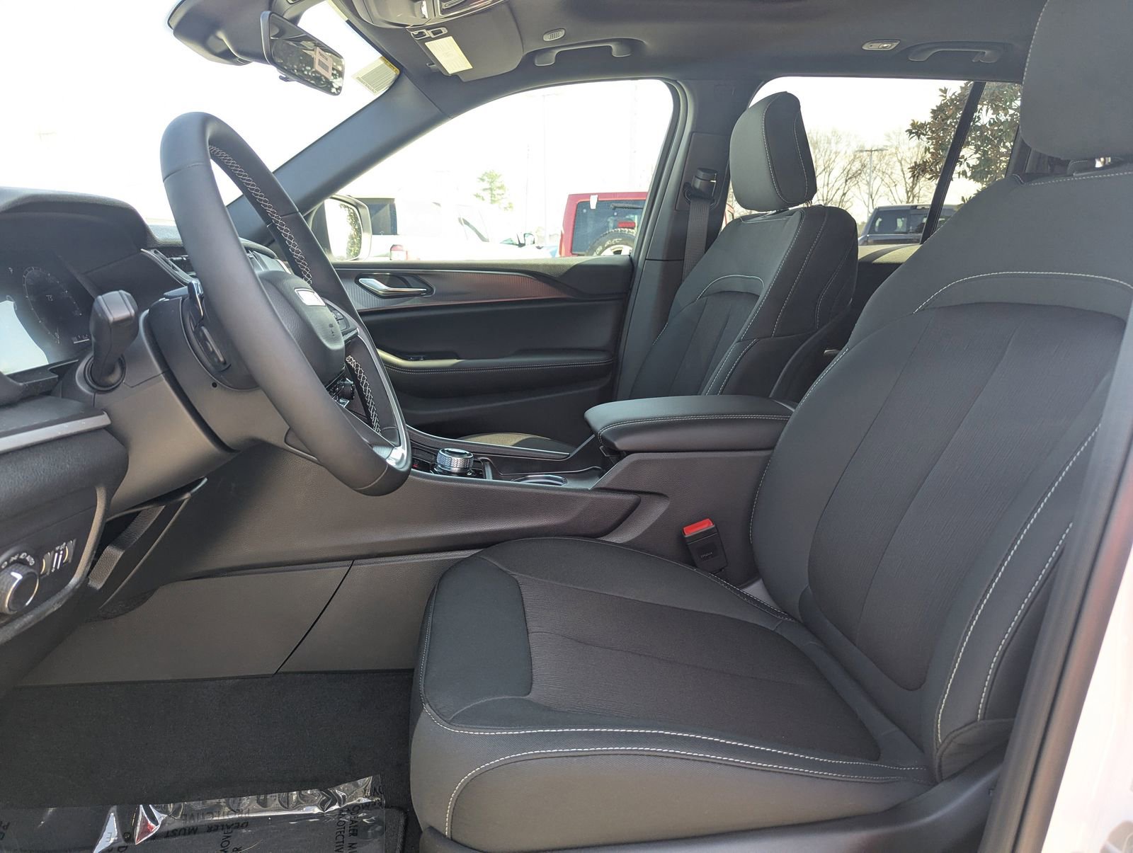 New 2026 Jeep Grand Cherokee Laredo X image 11