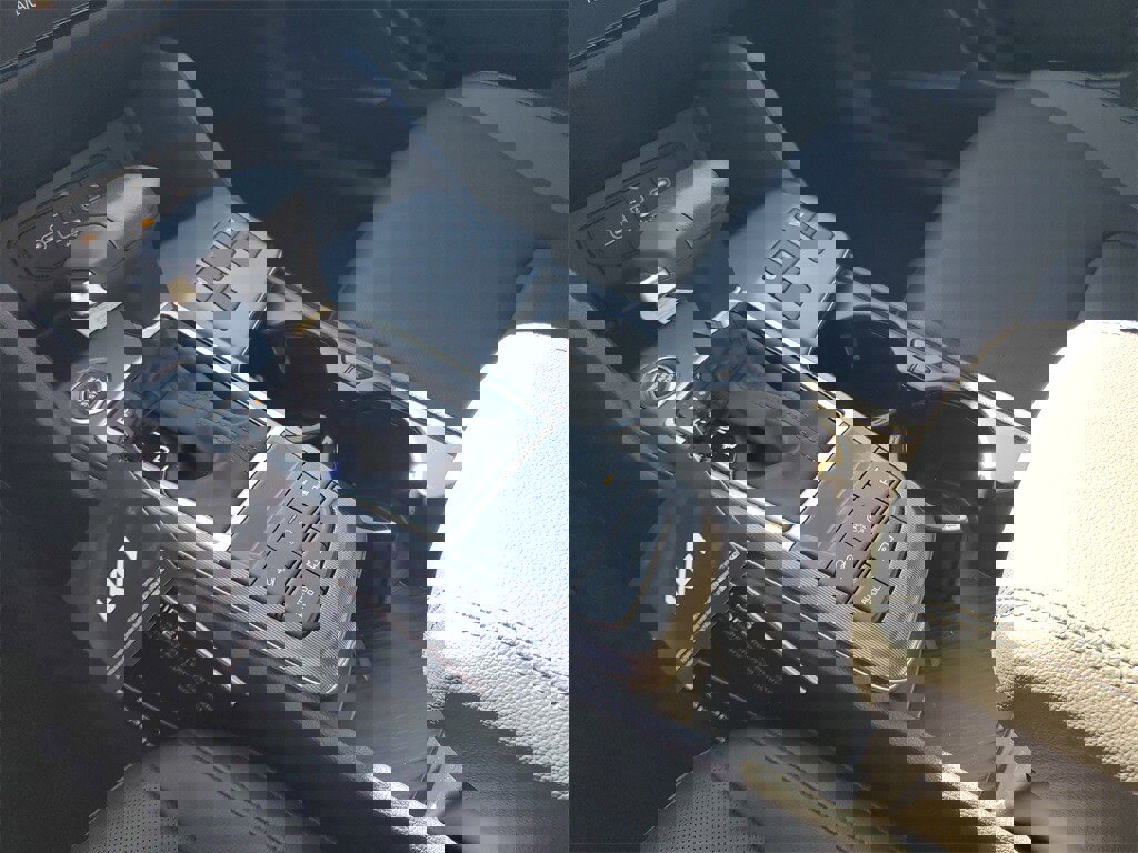 New 2026 Kia Sportage EX image 19