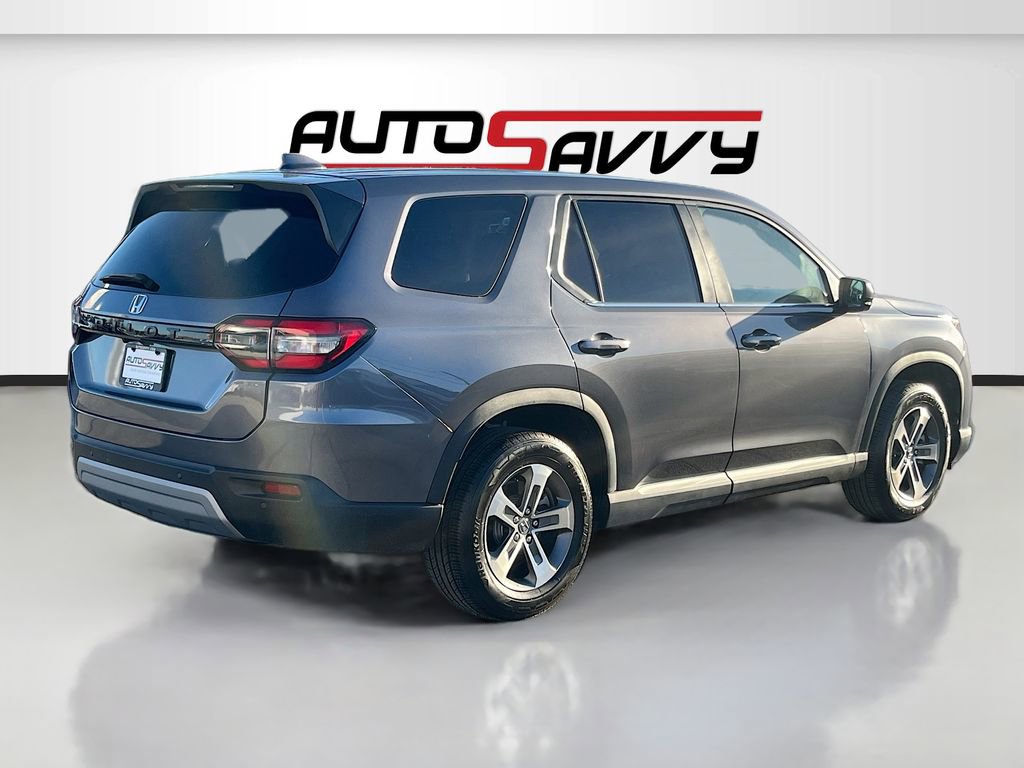 Used 2025 Honda Pilot EX-L image 7