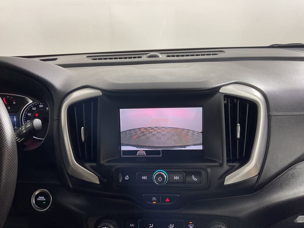 Used 2024 GMC Terrain SLE image 27