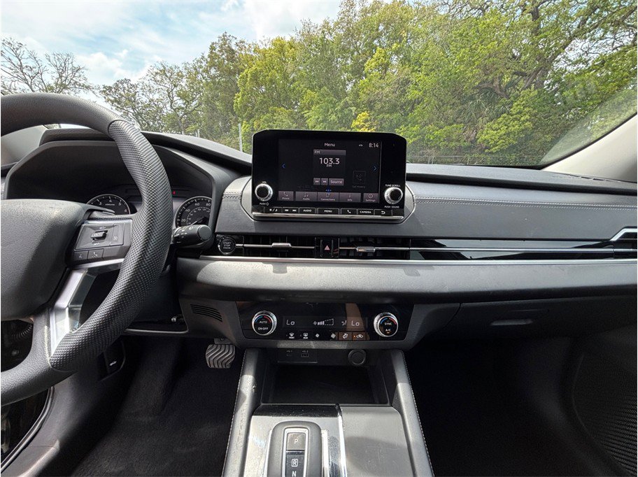 Used 2022 Mitsubishi Outlander ES image 11