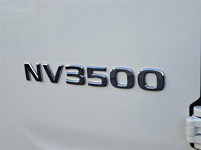 Used 2018 Nissan NV 3500 S image 8