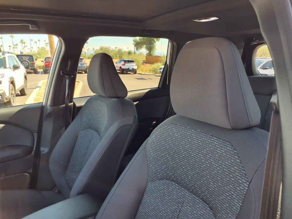 Used 2025 Subaru Forester Premium AWD/4WD image 26