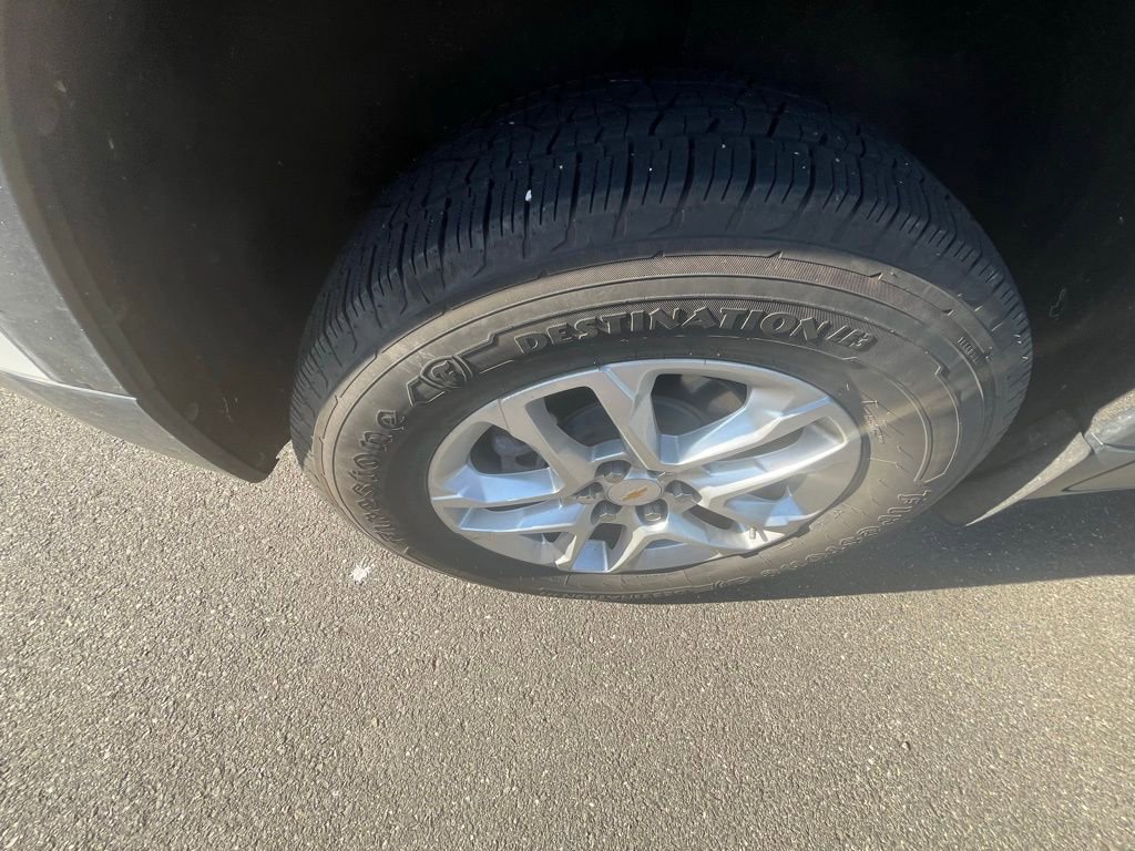 Used 2019 Chevrolet Traverse LT FWD image 8