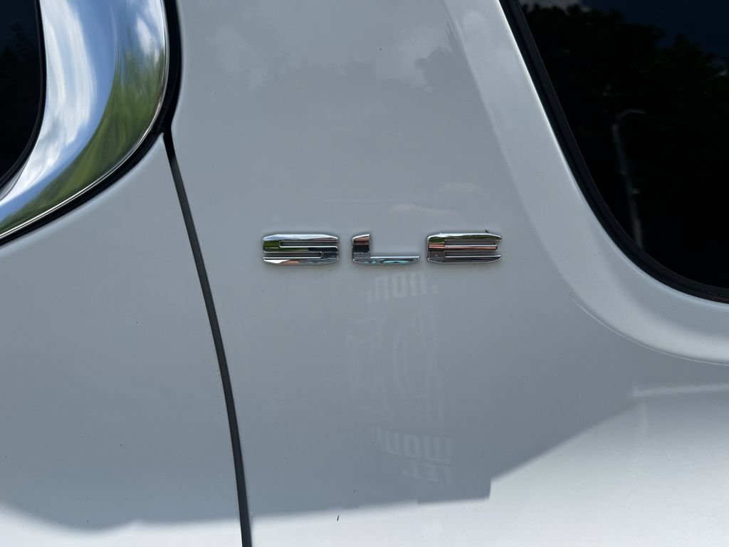 Used 2020 GMC Acadia SLE w/ Driver Convenience Package AWD/4WD image 6