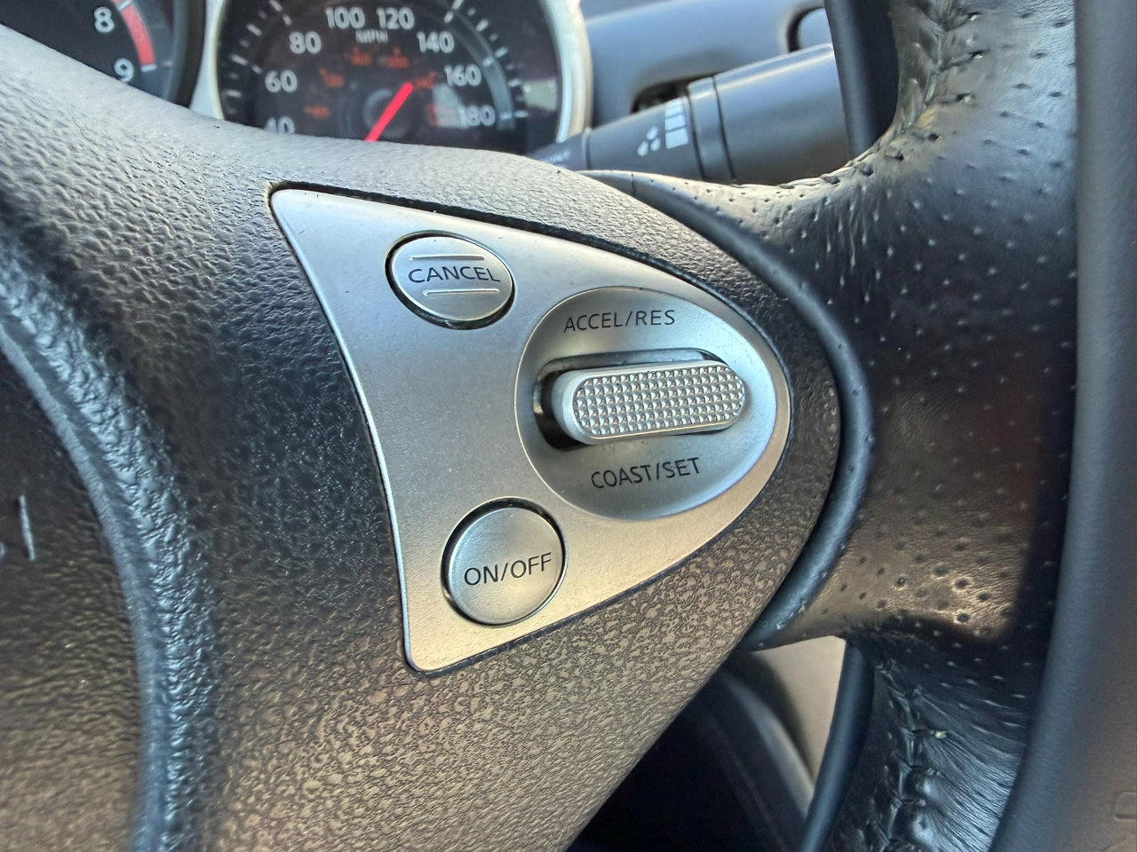 Used 2015 Nissan 370Z 2dr Cpe Manual Sport image 29