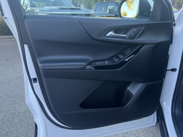 Used 2025 Chevrolet Equinox LT image 21