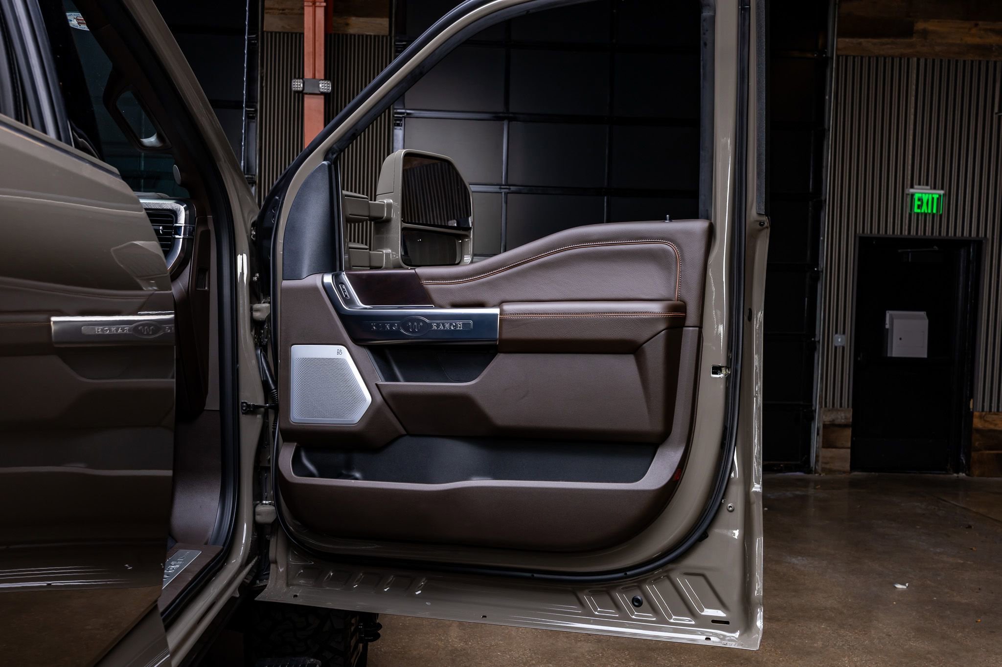 Used 2026 Ford F450 King Ranch w/ Chrome Package image 37