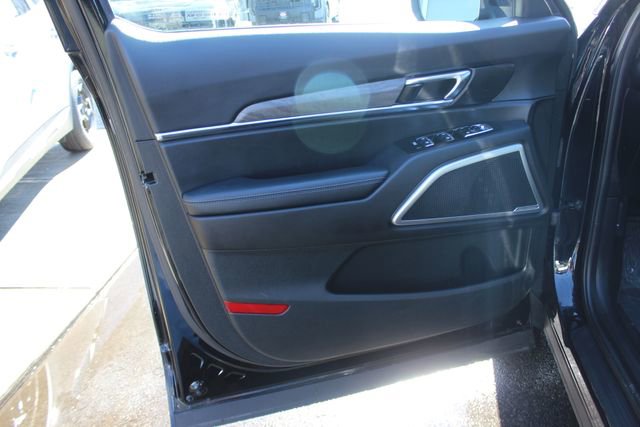Used 2022 Kia Telluride EX w/ EX Premium Package image 21