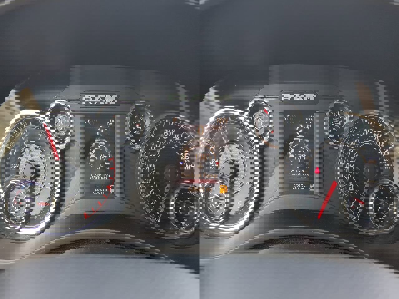 Used 2022 RAM 5500 Tradesman w/ Chrome Appearance Group image 23