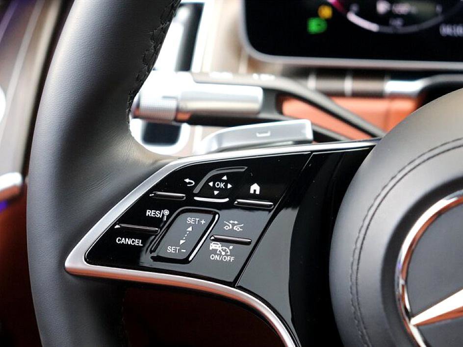 Used 2023 Mercedes-Benz S 580 4MATIC Sedan image 32