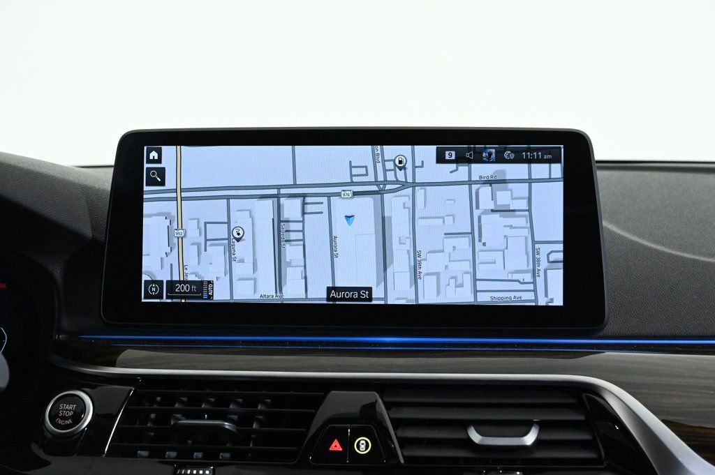 Used 2023 BMW 530e xDrive w/ Premium Package image 13