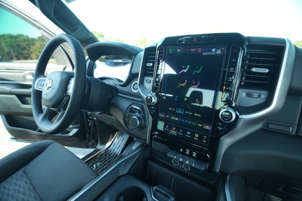 New 2026 RAM 1500 Big Horn AWD/4WD image 33