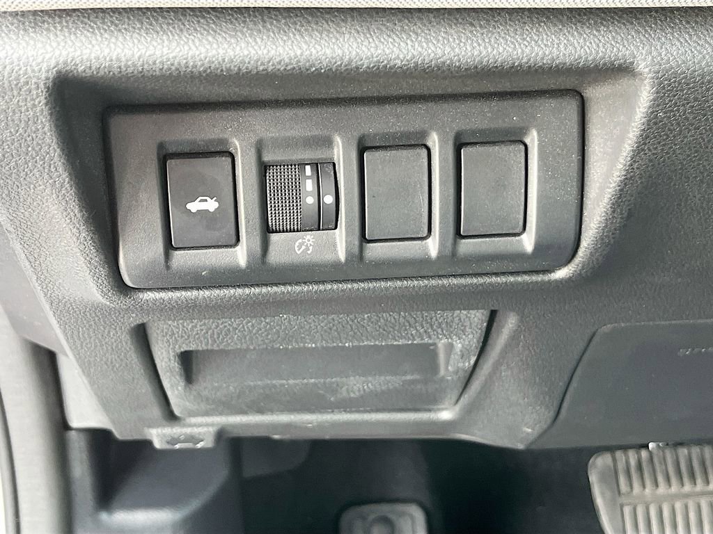 Used 2023 Subaru Legacy Premium image 10