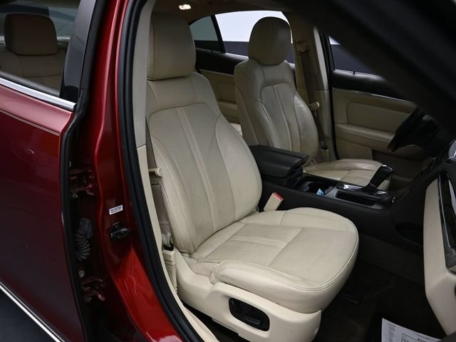 Used 2013 Lincoln MKS FWD image 29