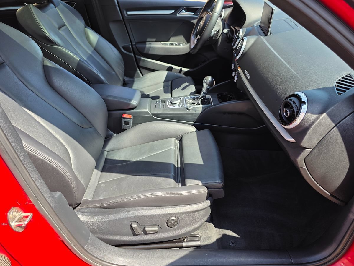 Used 2017 Audi A3 e-tron Premium FWD image 15