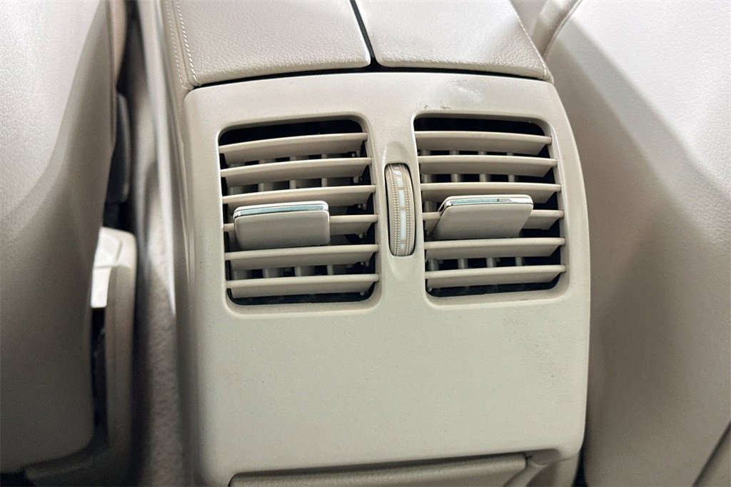 Used 2014 Mercedes-Benz E 350 Coupe image 14