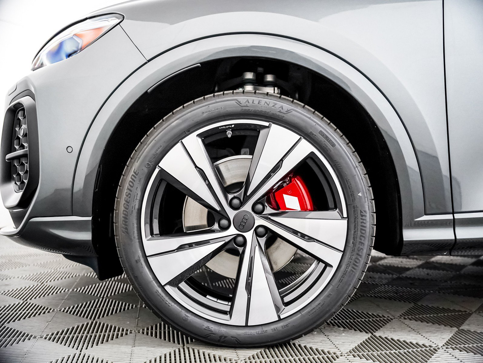 New 2026 Audi SQ5 Premium Plus AWD/4WD image 6