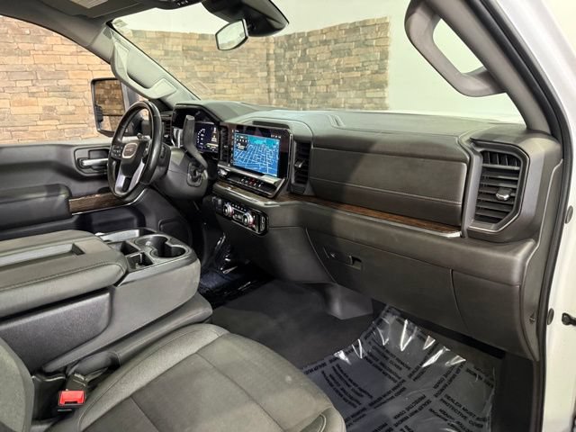 Used 2024 GMC Sierra 2500 SLE w/ SLE Convenience Package AWD/4WD image 4