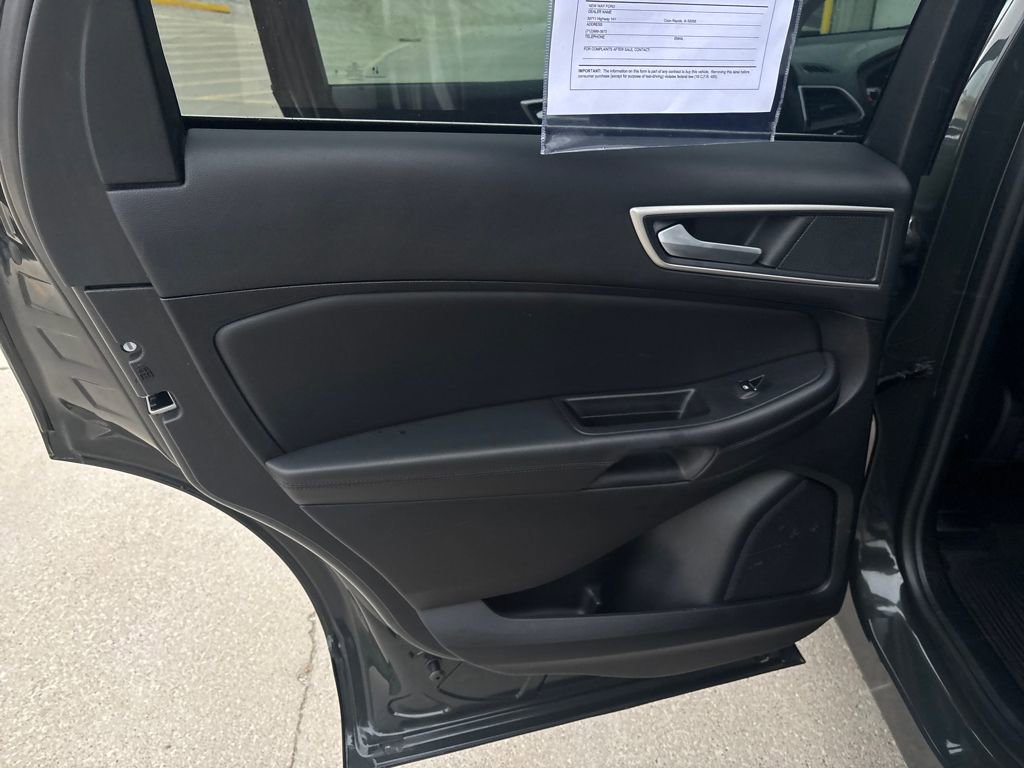 Used 2024 Ford Edge SEL w/ Convenience Package image 25