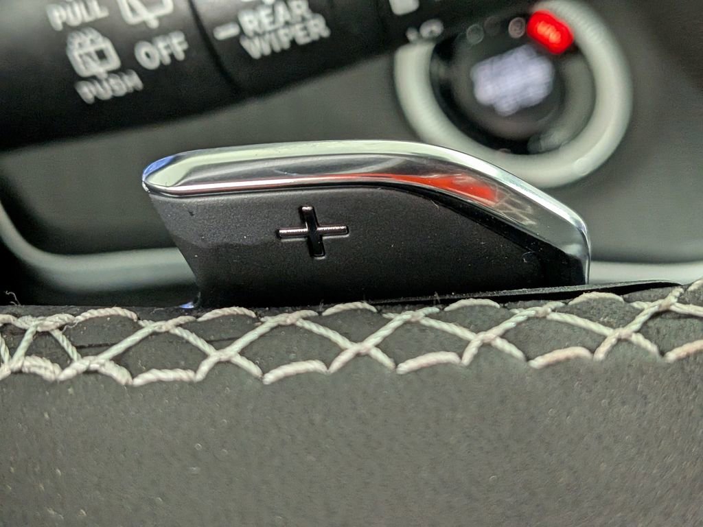 New 2025 Jeep Grand Cherokee Altitude image 24