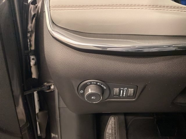 Used 2023 Jeep Compass Limited w/ Sun and Sound Group AWD/4WD image 19