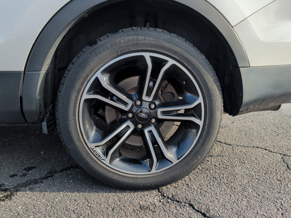 Used 2014 Ford Explorer Sport w/ Equipment Group 401A image 24